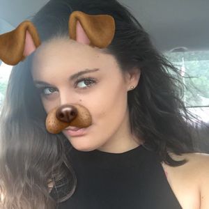 Meet your Posher, Michaella